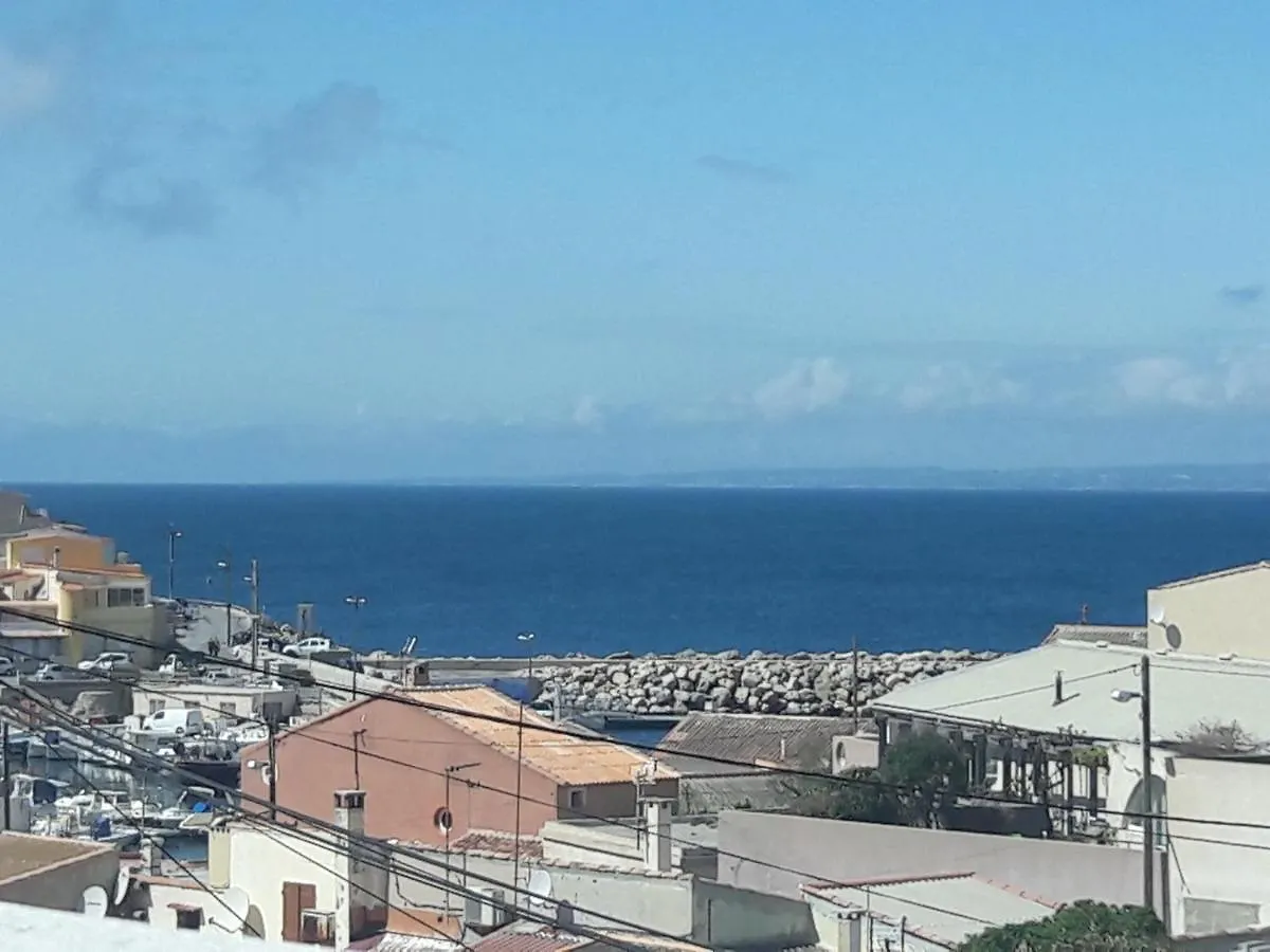Chambre D'Hotes : Entre Mer Et Collineマルセイユ フランス